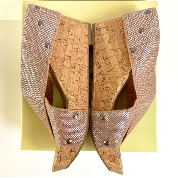 ⚡️Host Pick⚡️Lucky Brand Miller 2 Cork Platform Wedge Sandals in Metallic Peach - Picture 2 of 16